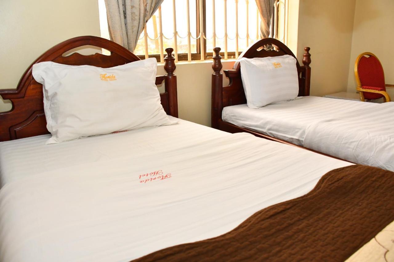 Florida Hotel Zaana Kampala Esterno foto